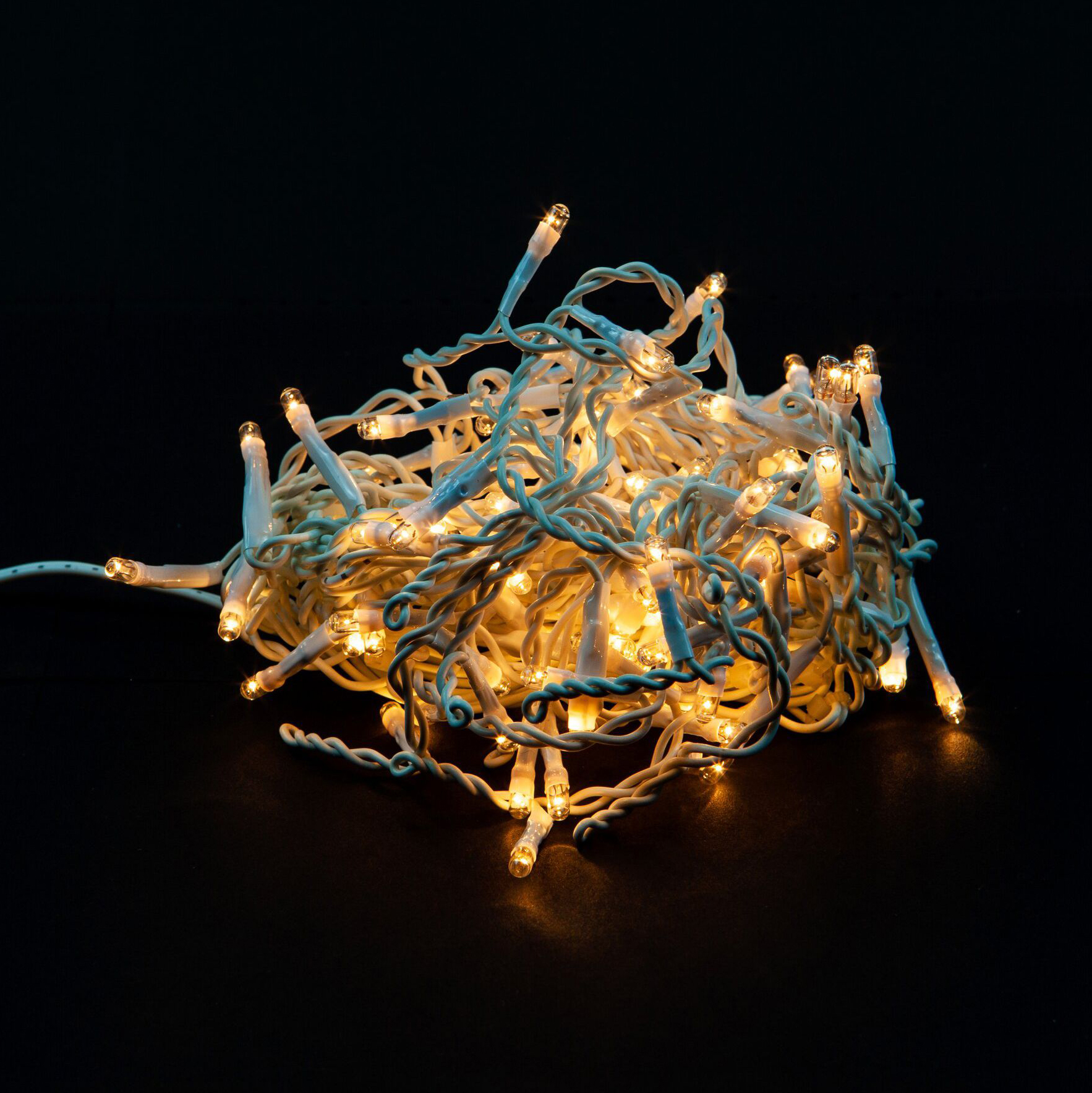 Изображение товара Гирлянда внутренняя тающие сосульки SH LIGHTS 100 LED белый 2 м