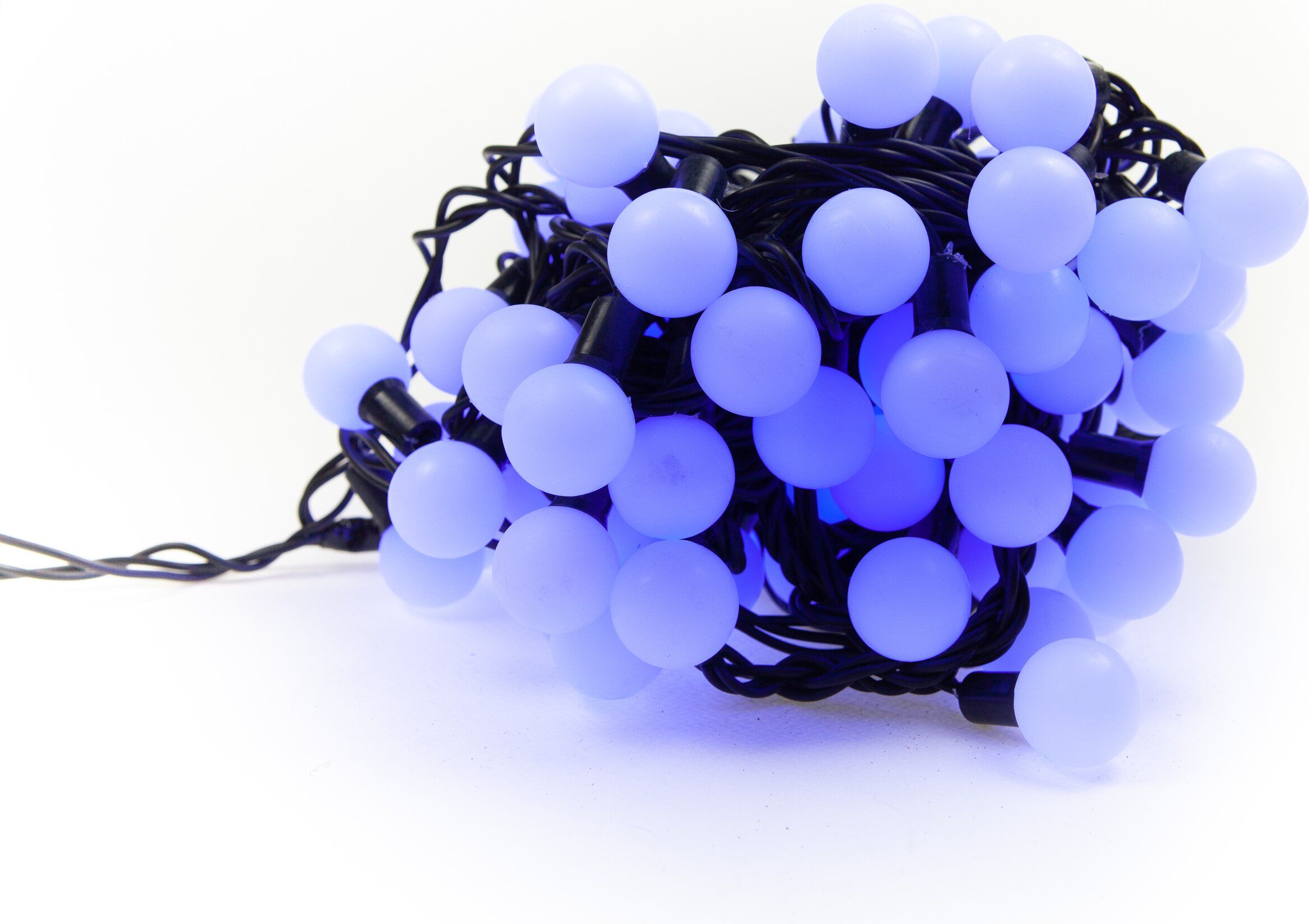 Изображение товара Гирлянда внешняя шарики 100 LED синий 10 м для уличного и интерьерного декора