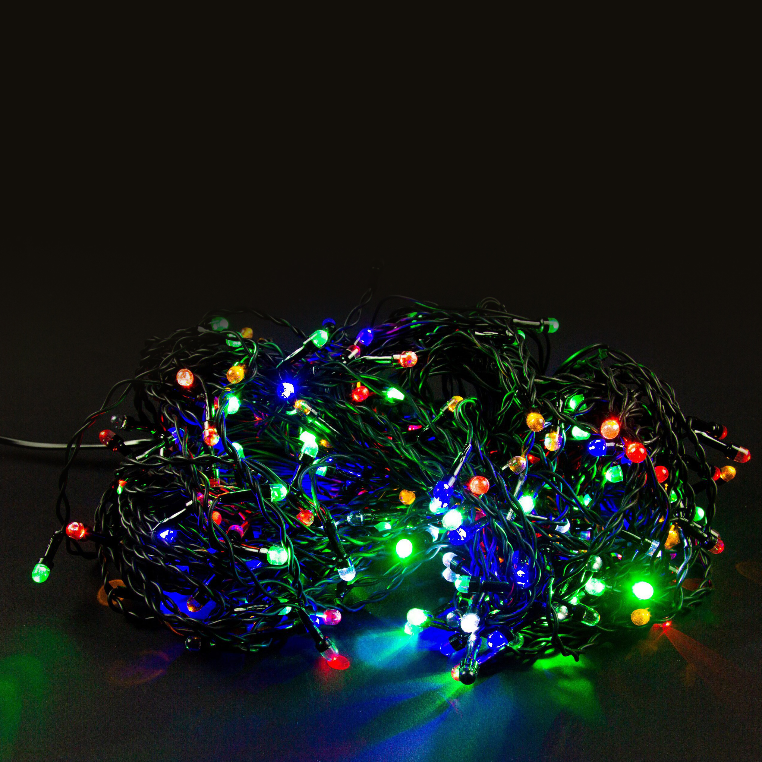 Изображение товара Гирлянда уличная сосульки Glos 120 LED многоцветная 20 м с мерцанием