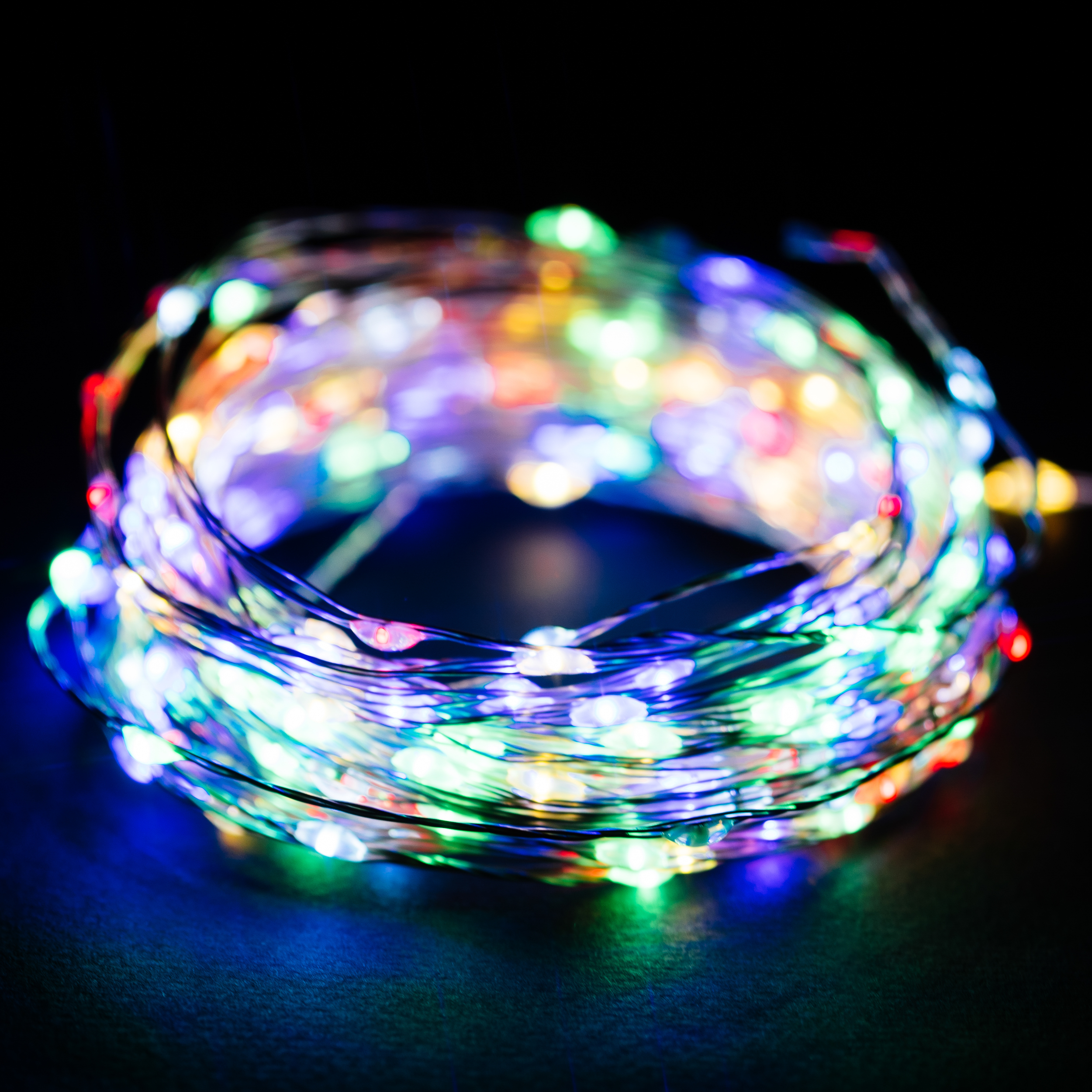 Изображение товара Гирлянда внутренняя нить Glos 240 LED многоцветный 12 м с 8 режимами свечения