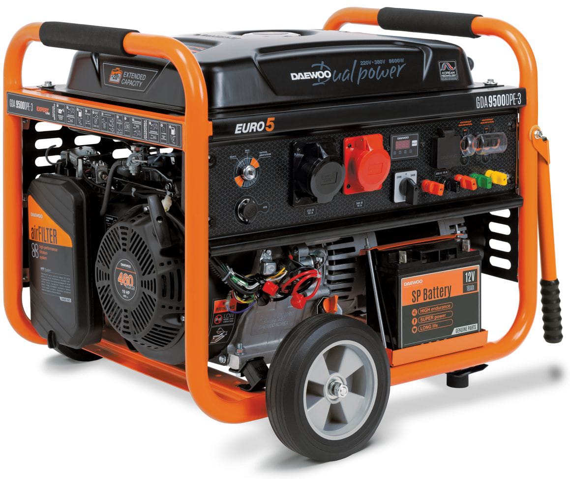 Изображение товара Бензиновый генератор DAEWOO GDA 9500DPE-3 380 В 8,6 кВт 30 л