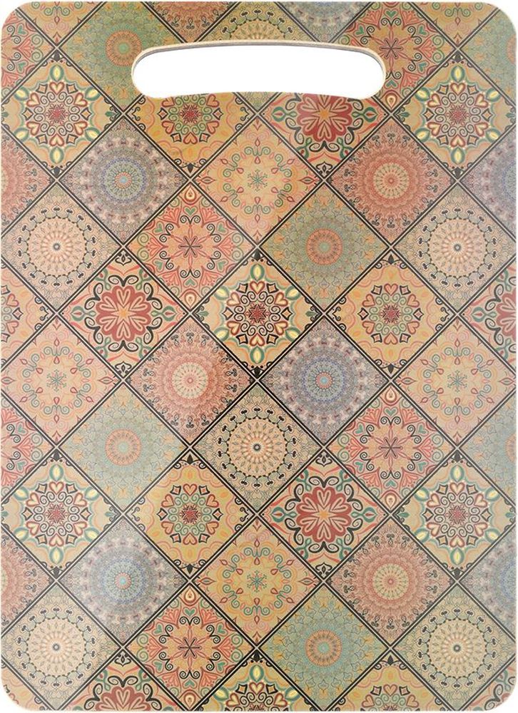 Изображение товара Доска разделочная деревянная MARMITON Орнамент 29x21x0,6 см