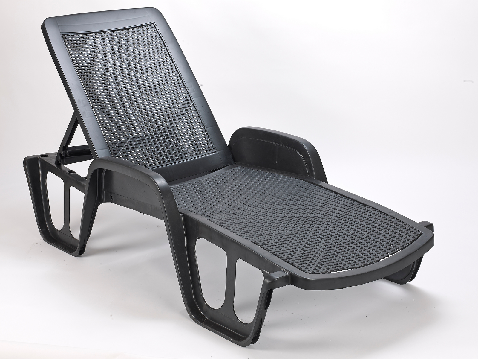 Изображение товара Садовый шезлонг ProGarden  пластиковый 192х71х46 см черный