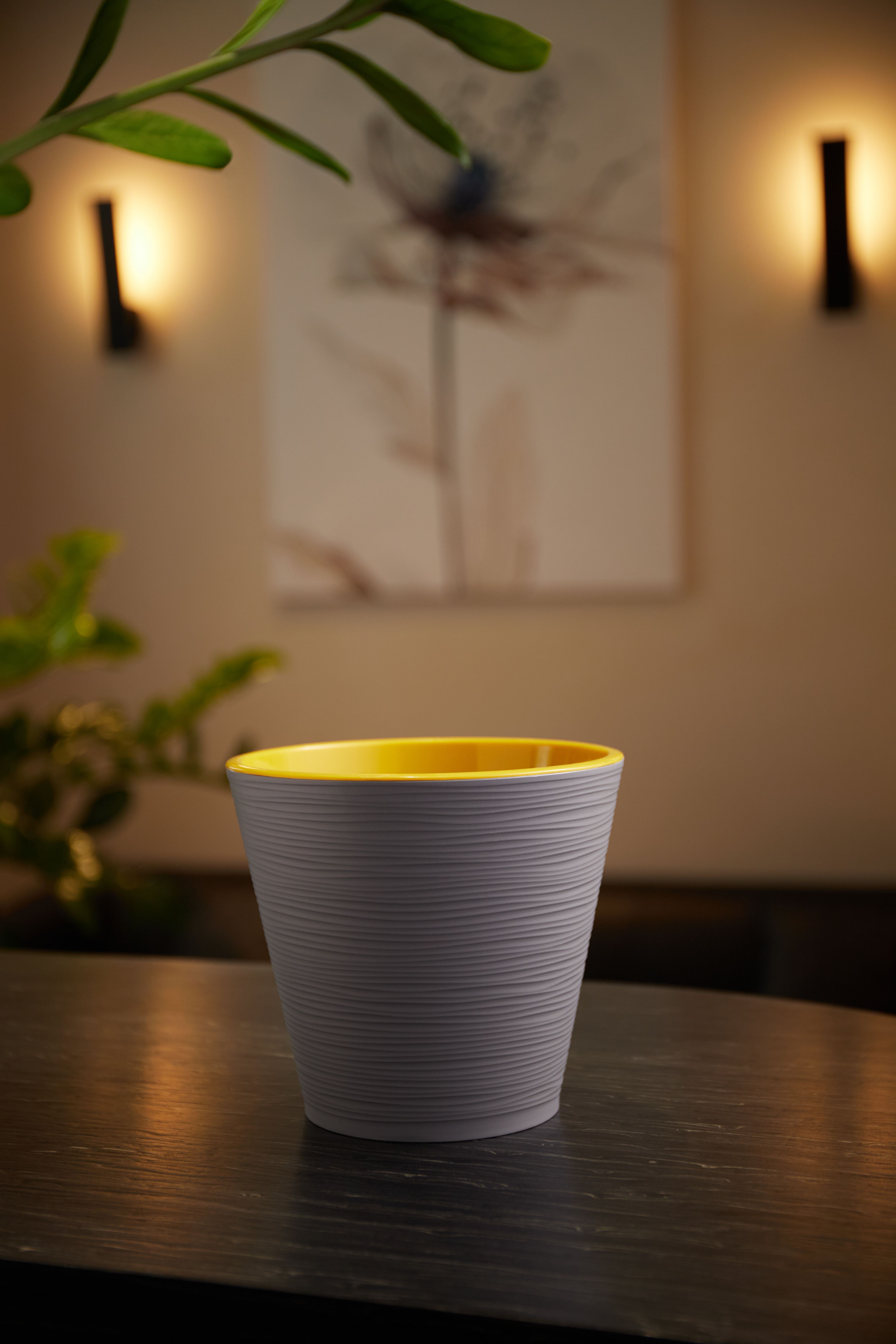 Изображение товара Кашпо ЧЕТЫРЕ СЕЗОНА Конус D17 15,5 см 2,3 л серый муссон для комнатных растений