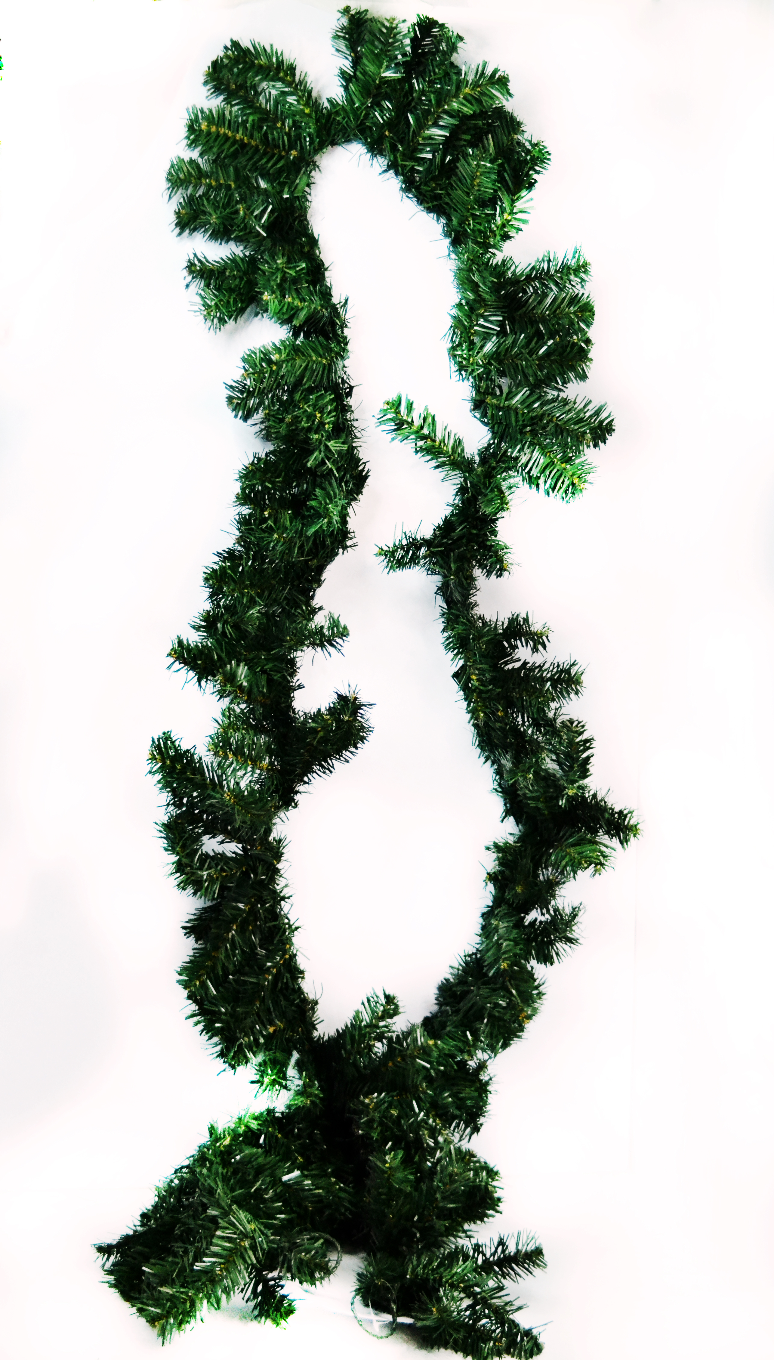 Изображение товара Гирлянда еловая зеленая для праздничного декора 60 мм ширина 89 мм высота