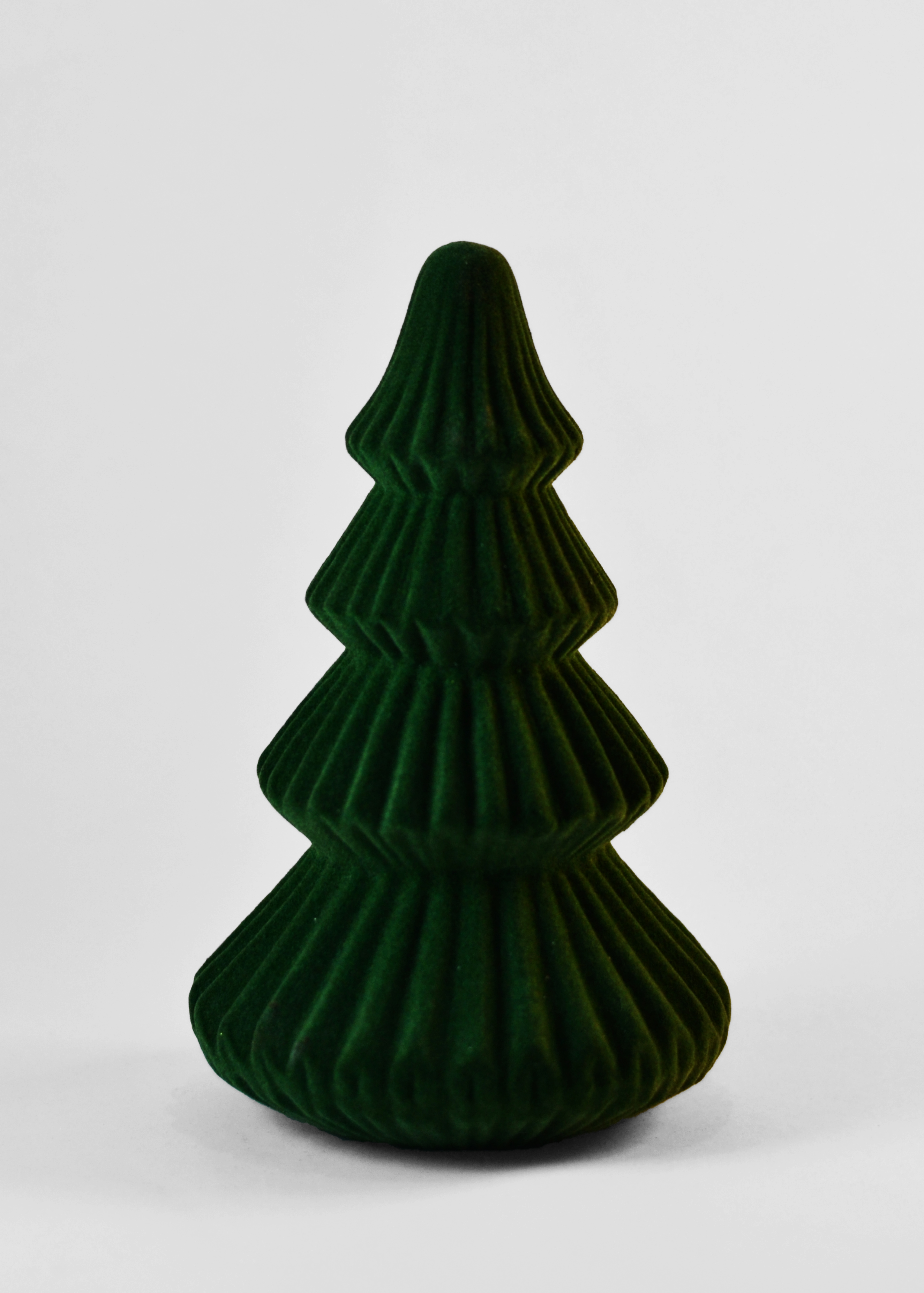 Изображение товара Ель декоративная велюр зеленая 18.9 см