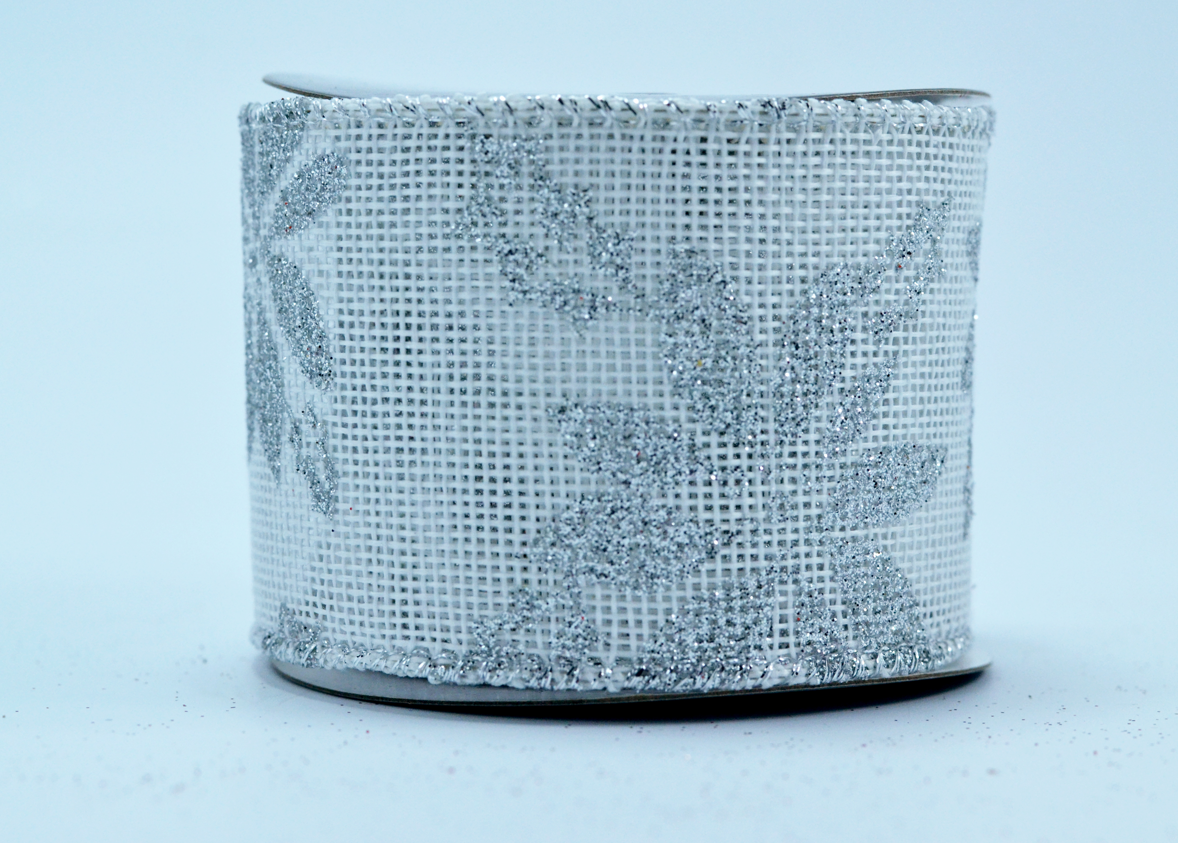 Изображение товара Декоративная серебряная лента 6,3 см х 3 м для декора и упаковки