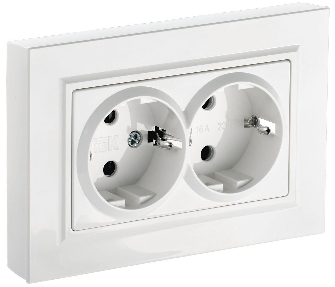 Изображение товара Розетка электрическая IEK BRITE BR-R24-16-K01-F белый
