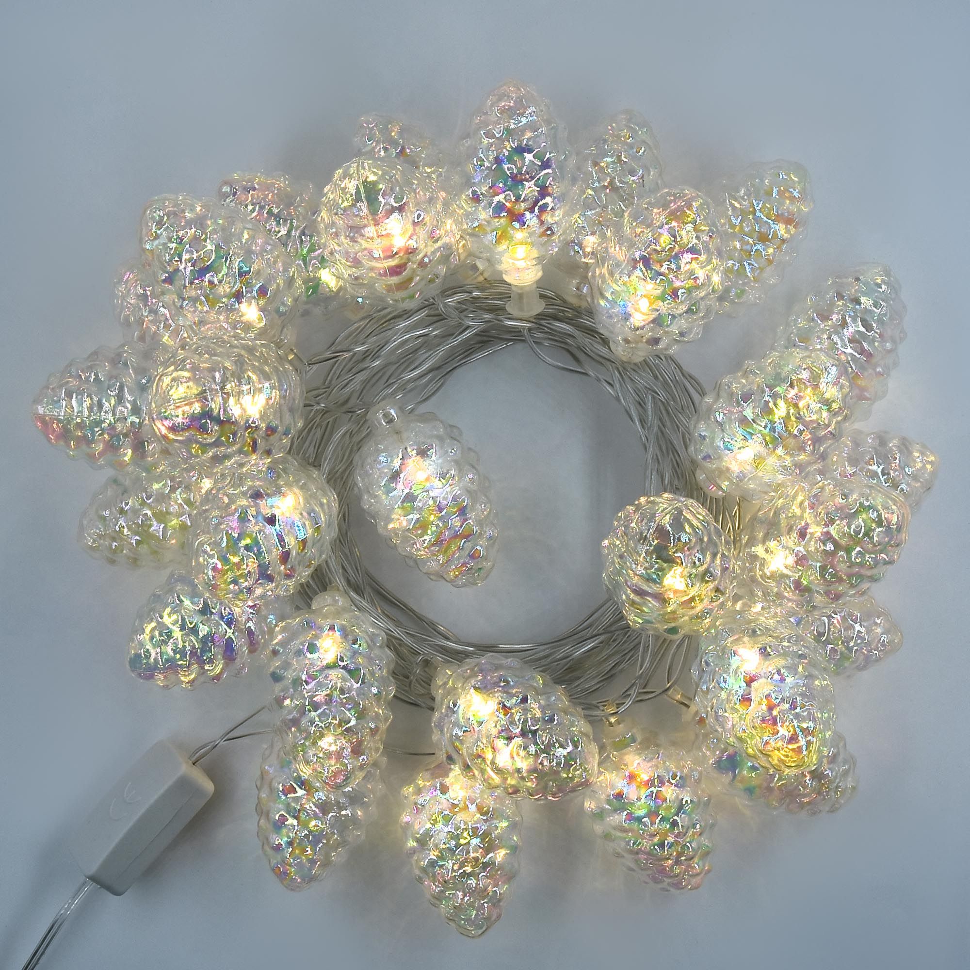 Изображение товара Гирлянда внутренняя нить Glos 30 LED белый 5,8 м - стильное освещение для дома