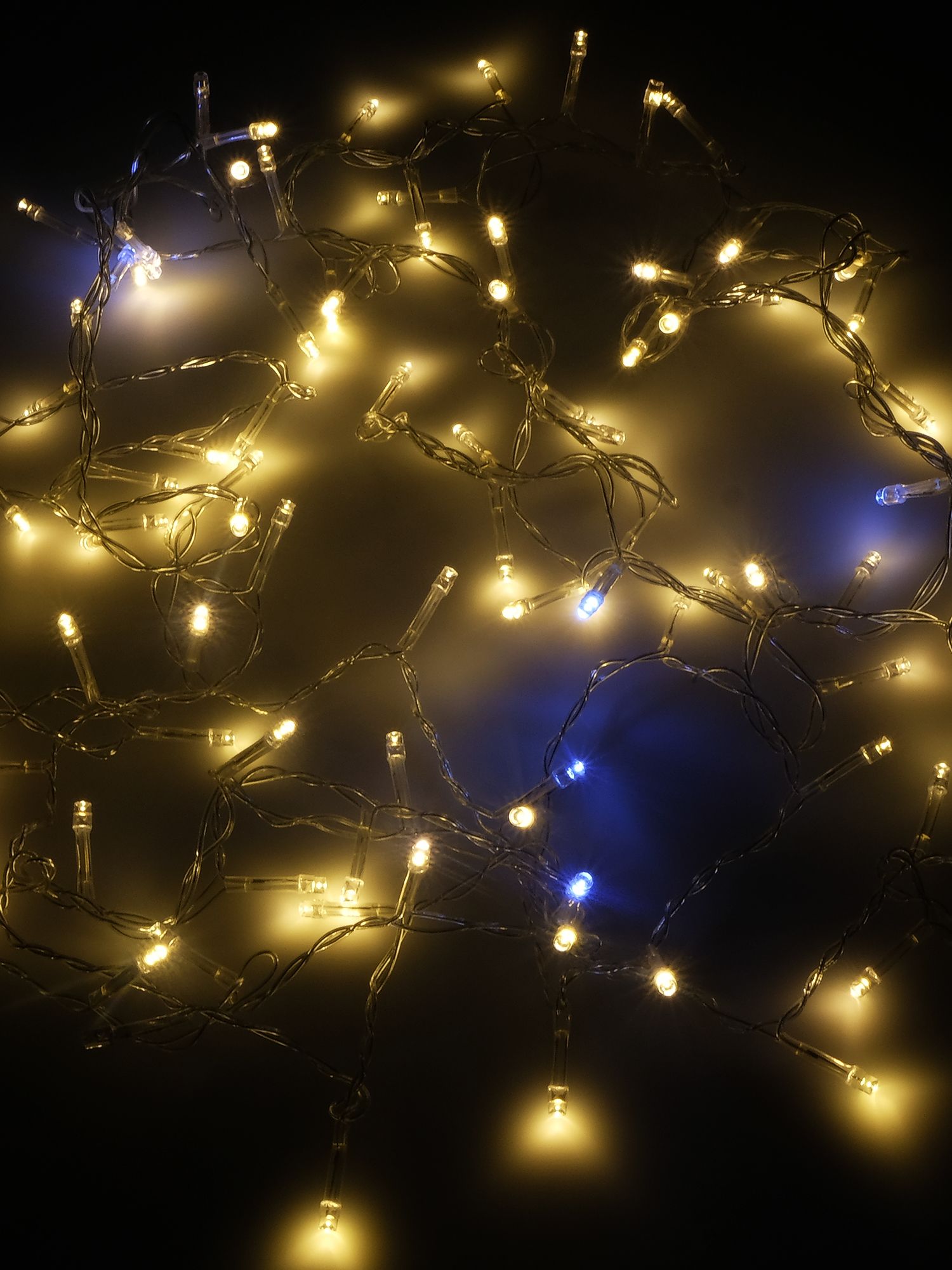 Изображение товара Электрогирлянда Нить 120 мерцающих LED 12м IP44 соединяемая