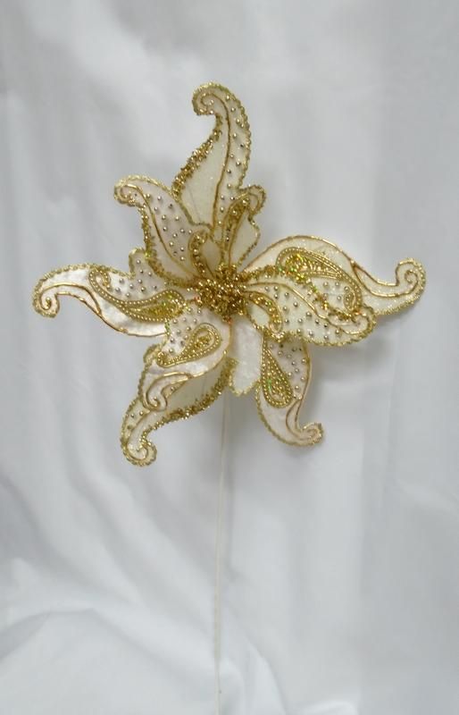 Изображение товара ЦВЕТОК ПЕЙСЛИ БЕЛО-ЗОЛОТОЙ 23 СМ ПОЛИЭСТЕР