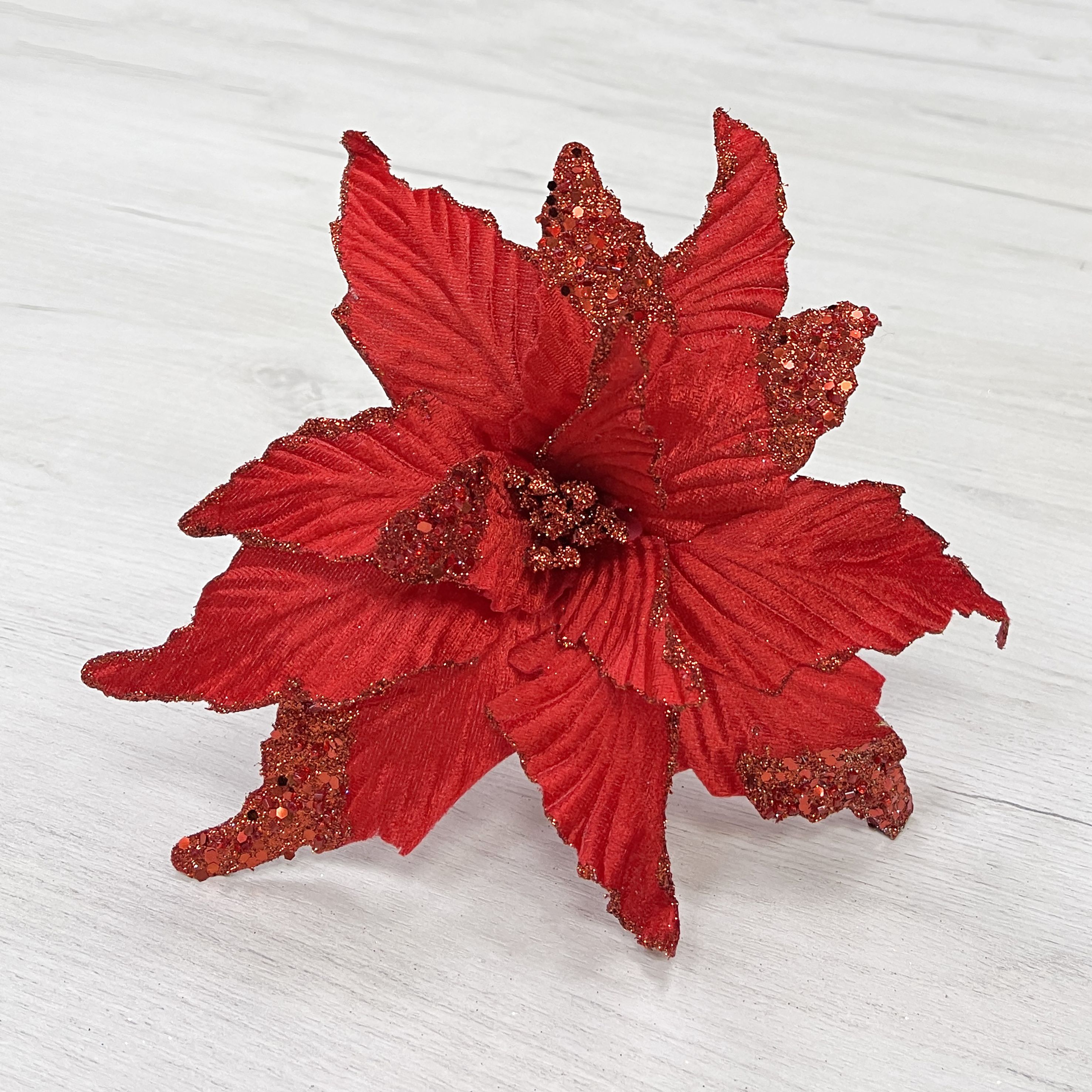 Изображение товара Цветок Пуансеттия красная 28 см на клипсе из полиэстера для интерьера