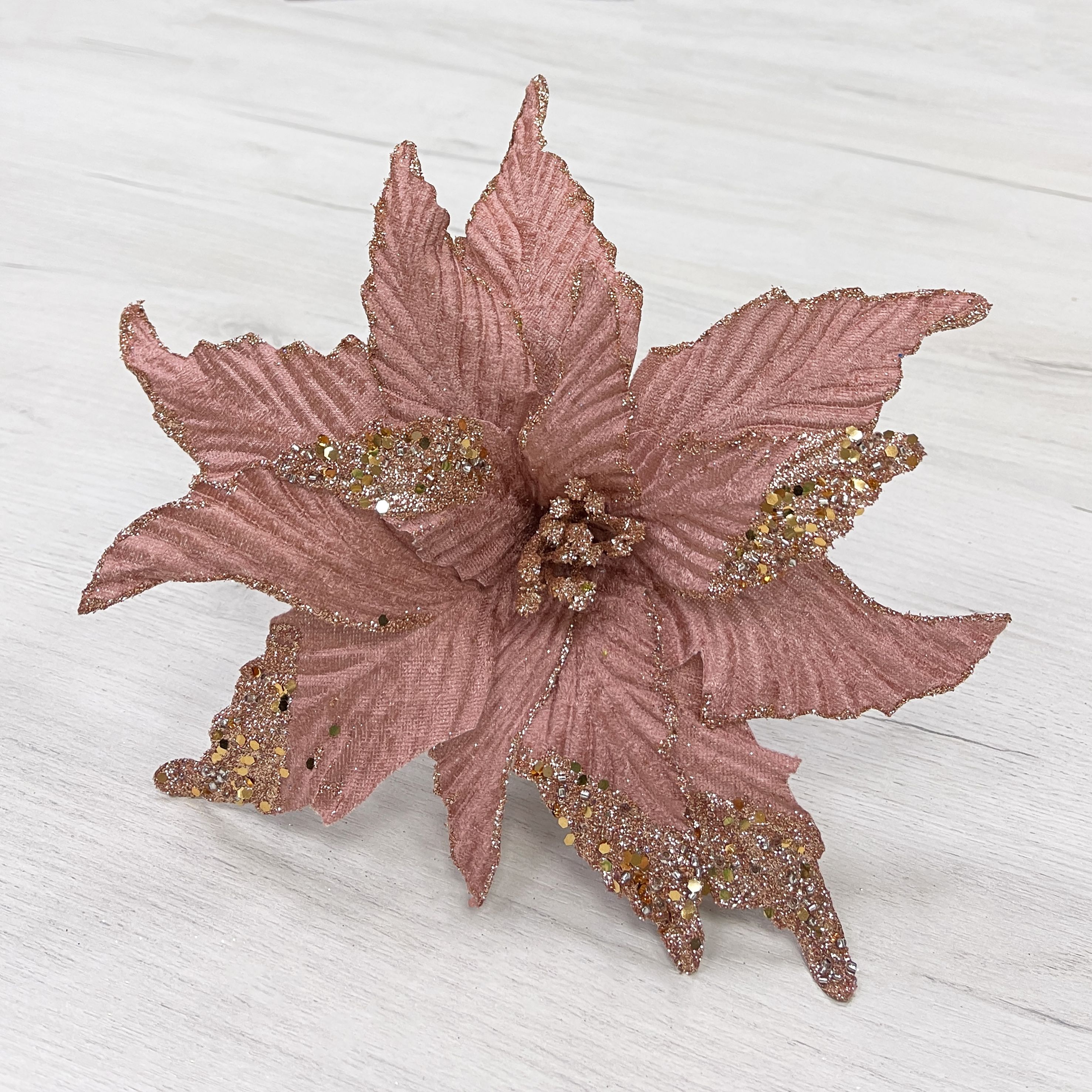 Изображение товара Цветок Пуансеттия розовый щербет 28 см на клипсе полиэстер декоративный цветок