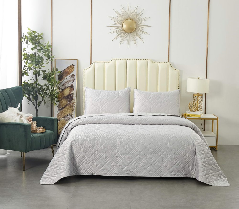 Изображение товара Покрывало Евро 230х250 с наволочками 50х70 Sofi de Marko Себастьян серое