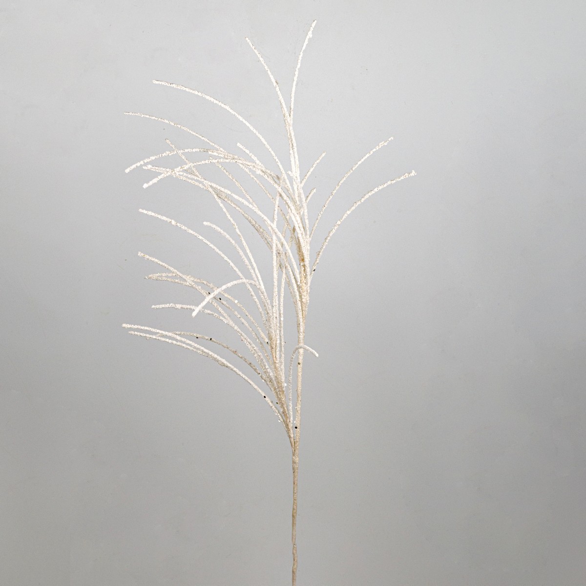 Изображение товара Декоративная ветка с глиттером 71см белая для оформления интерьеров