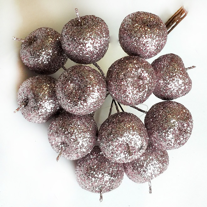 Изображение товара Набор декоративных яблок с глиттером 12 шт., размер 2,2x10,5 см, розовые