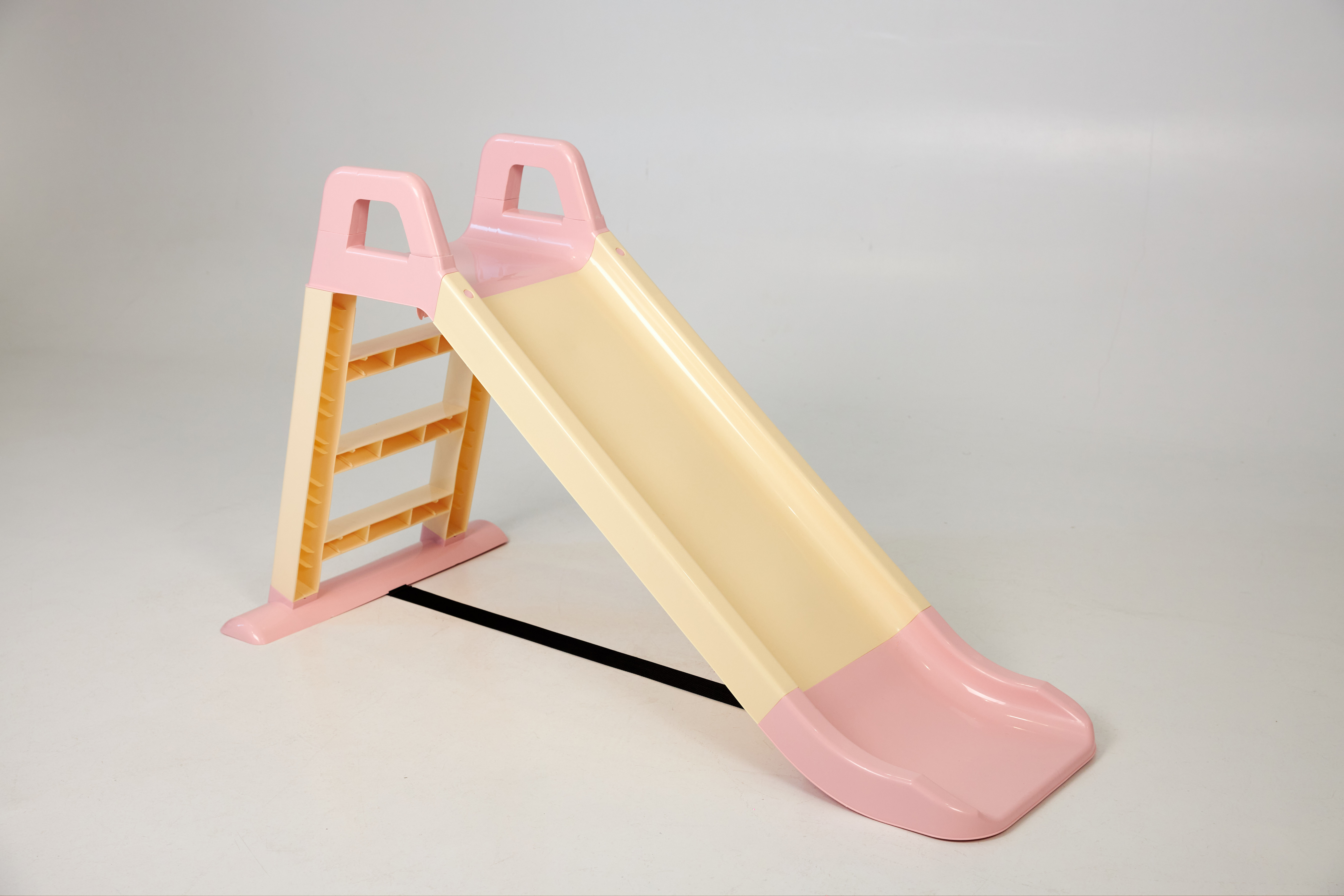 Изображение товара Детская пластиковая горка OKIKID розовая 78х135х60 см для дома и улицы