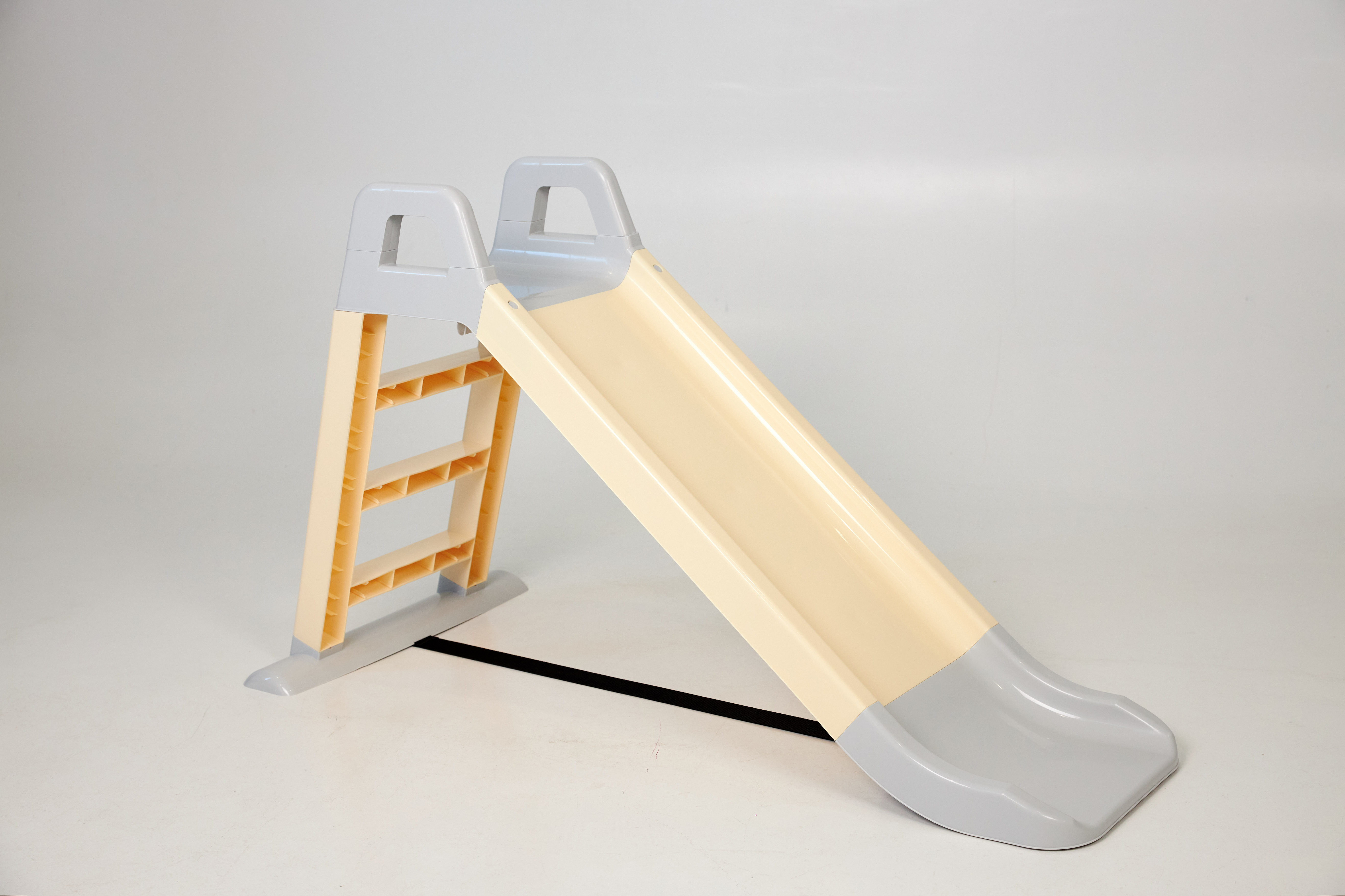 Изображение товара Детская пластиковая горка OKIKID 78х135х60 см для дома и улицы