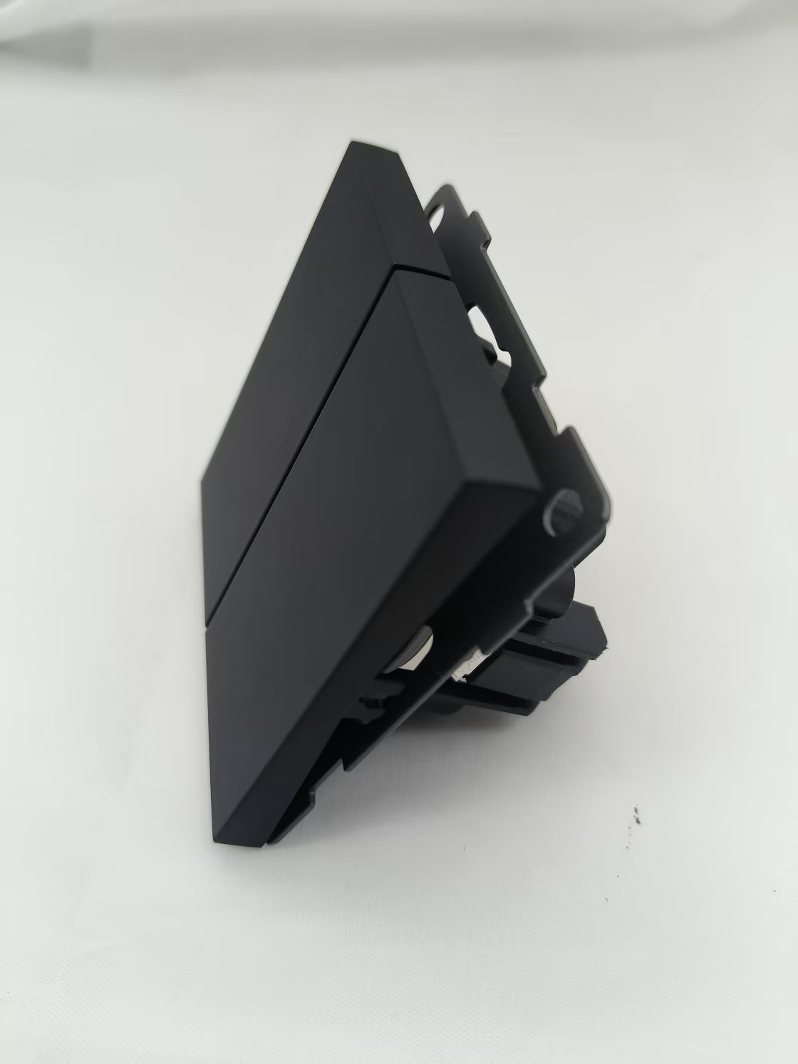 Изображение товара Выключатель 2-клавишный ALTECH Encore черный для скрытой установки