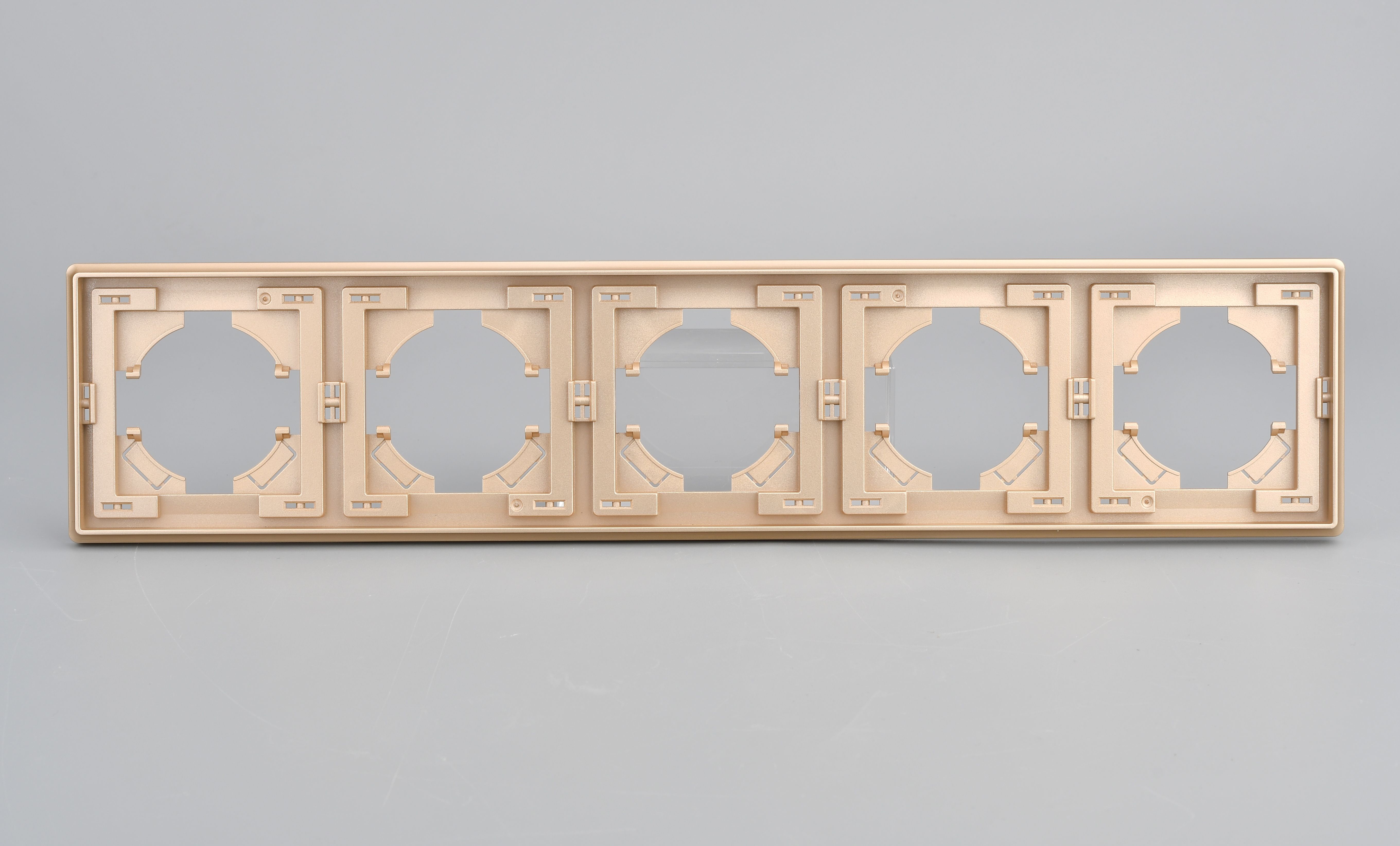 Изображение товара Рамка 5 постов ALTECH ENCORE 5PY шампань для механизма