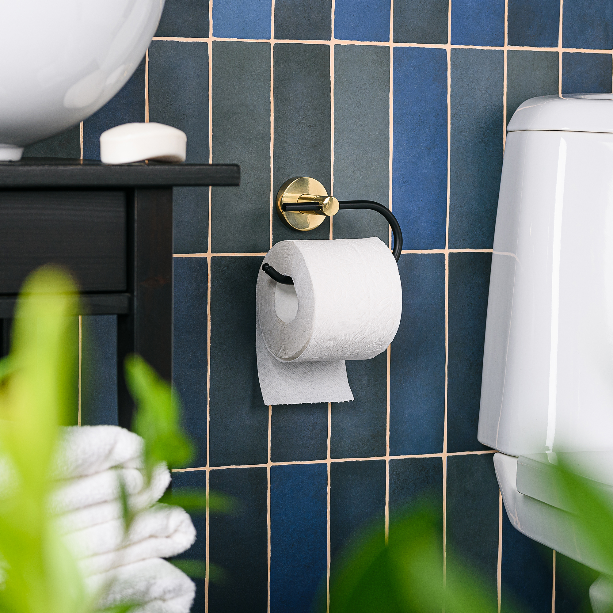 Изображение товара Держатель для туалетной бумаги открытый Moroshka Oro Nero черный 1 шт