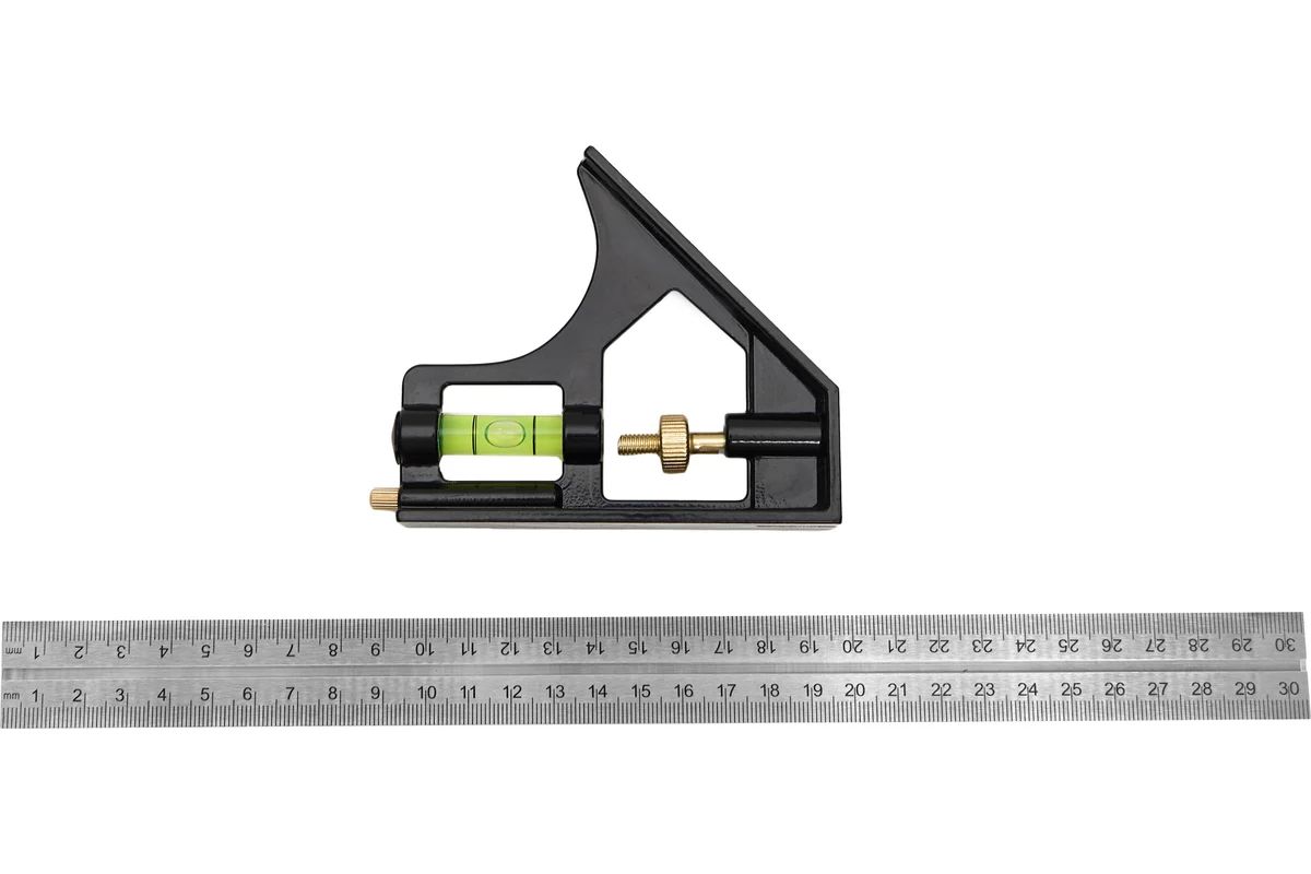 Изображение товара Многофункциональная линейка ALUKOMTOOLS с уровнем из алюминия 300 мм